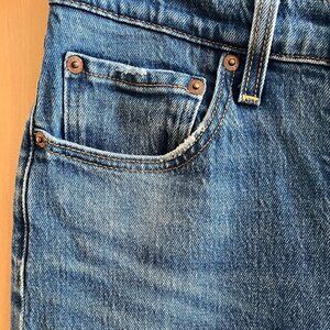 Levis High Rise Ribcage Straight Jeans - Cropped - Size 27